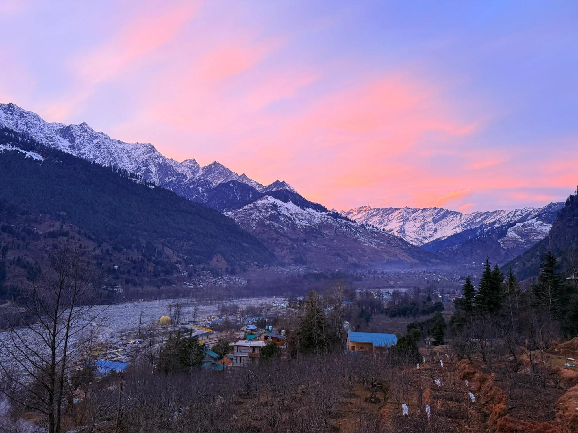 God'S Land Bed & Breakfast Manali  Exterior photo